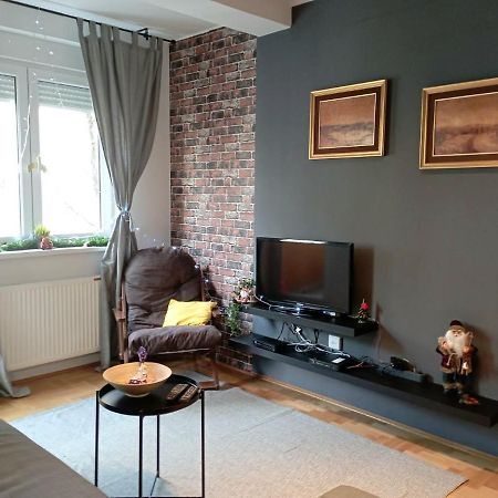 Sun Center Apartment Novi Sad Exteriör bild