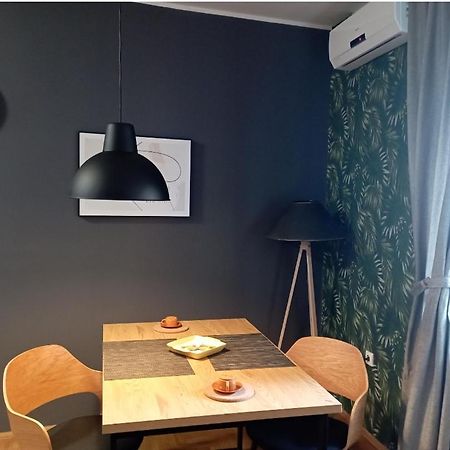 Sun Center Apartment Novi Sad Exteriör bild