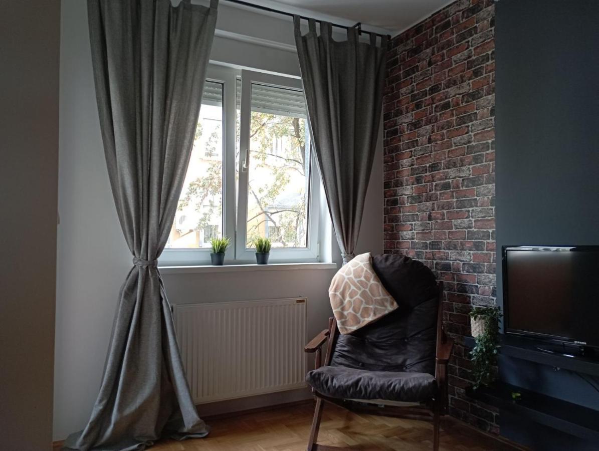 Sun Center Apartment Novi Sad Exteriör bild